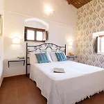 Favorita Hotel 4*