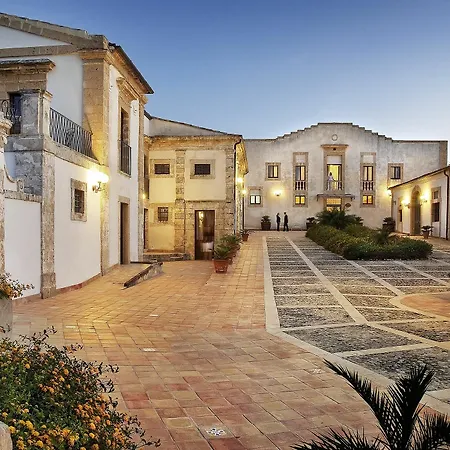 Favorita Hotel Noto